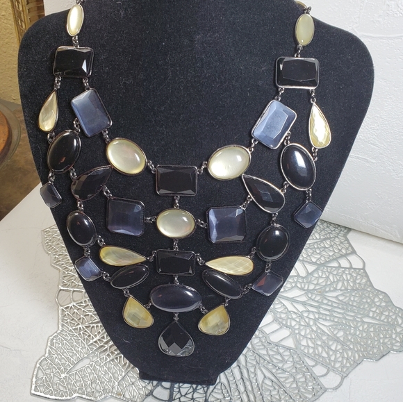 Llz Claiborne Statement Necklace *NWT* - Picture 4 of 13